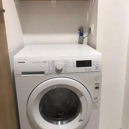 New Luxury In Top Centre *